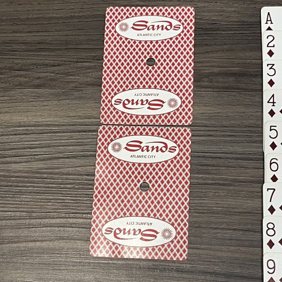 Vintage Sands Casino Atlantic City Bee Playing Cards Deck 92 Diamond Back - Picture 2 of 16